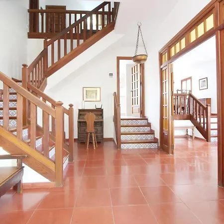Del Parque Flats Sauce Villa