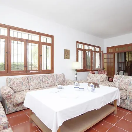 Del Parque Flats Sauce Villa